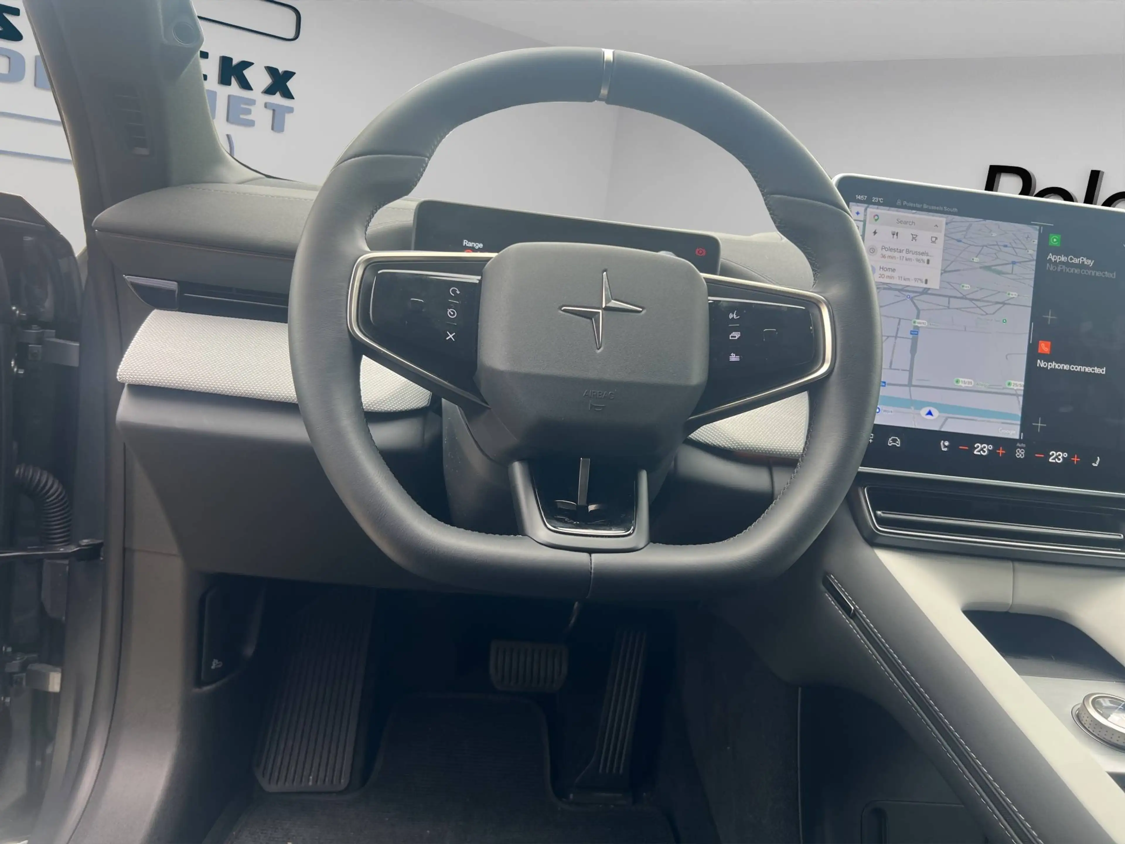 Polestar 4 100 kWh Long Range Single Motor — photo 10