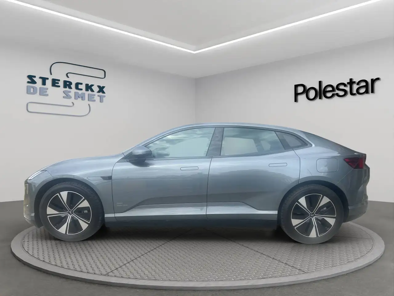 Polestar 4 2026