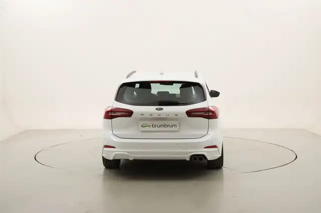 Ford Focus view 4