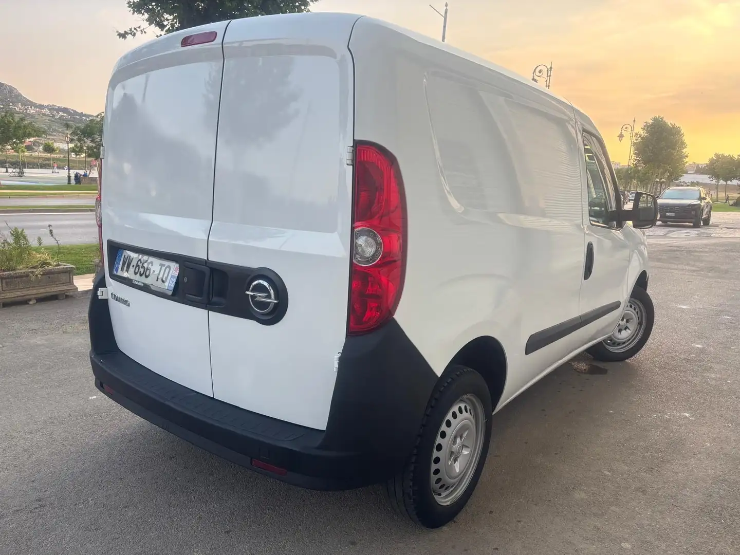 Opel Combo 1.4i SZ Blanc - 2