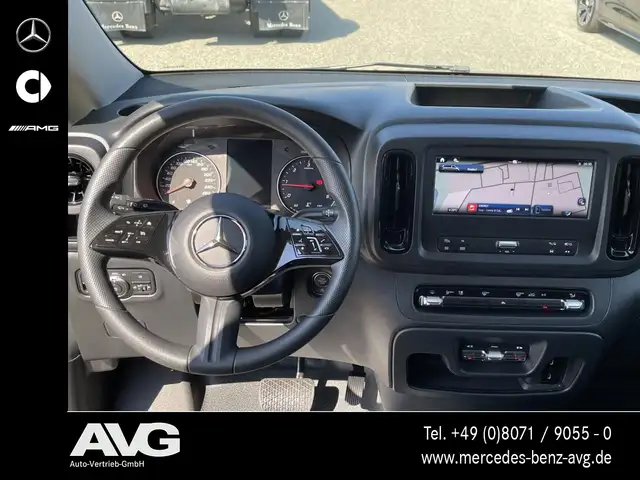 Mercedes-Benz Vito view 14