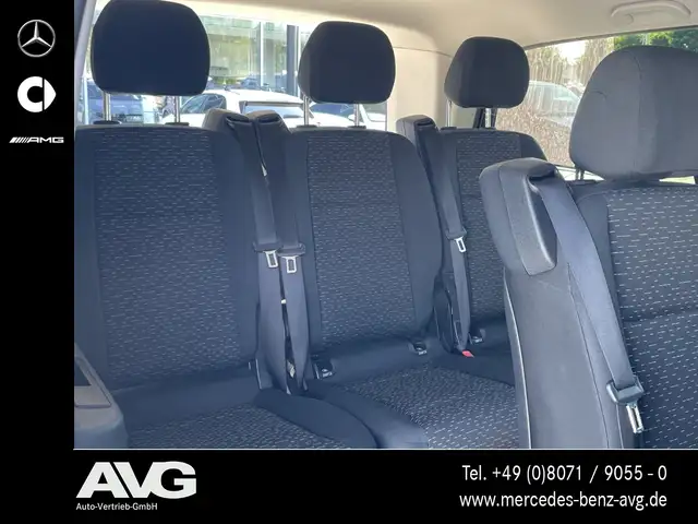 Mercedes-Benz Vito view 9