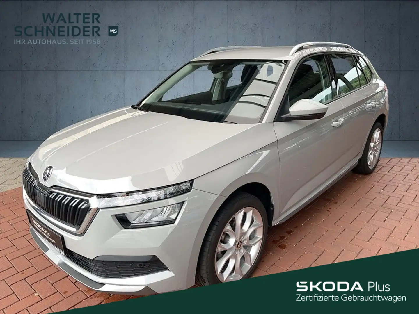Skoda Kamiq 1.5 TSI Style Navi LED AHK Grau - 1