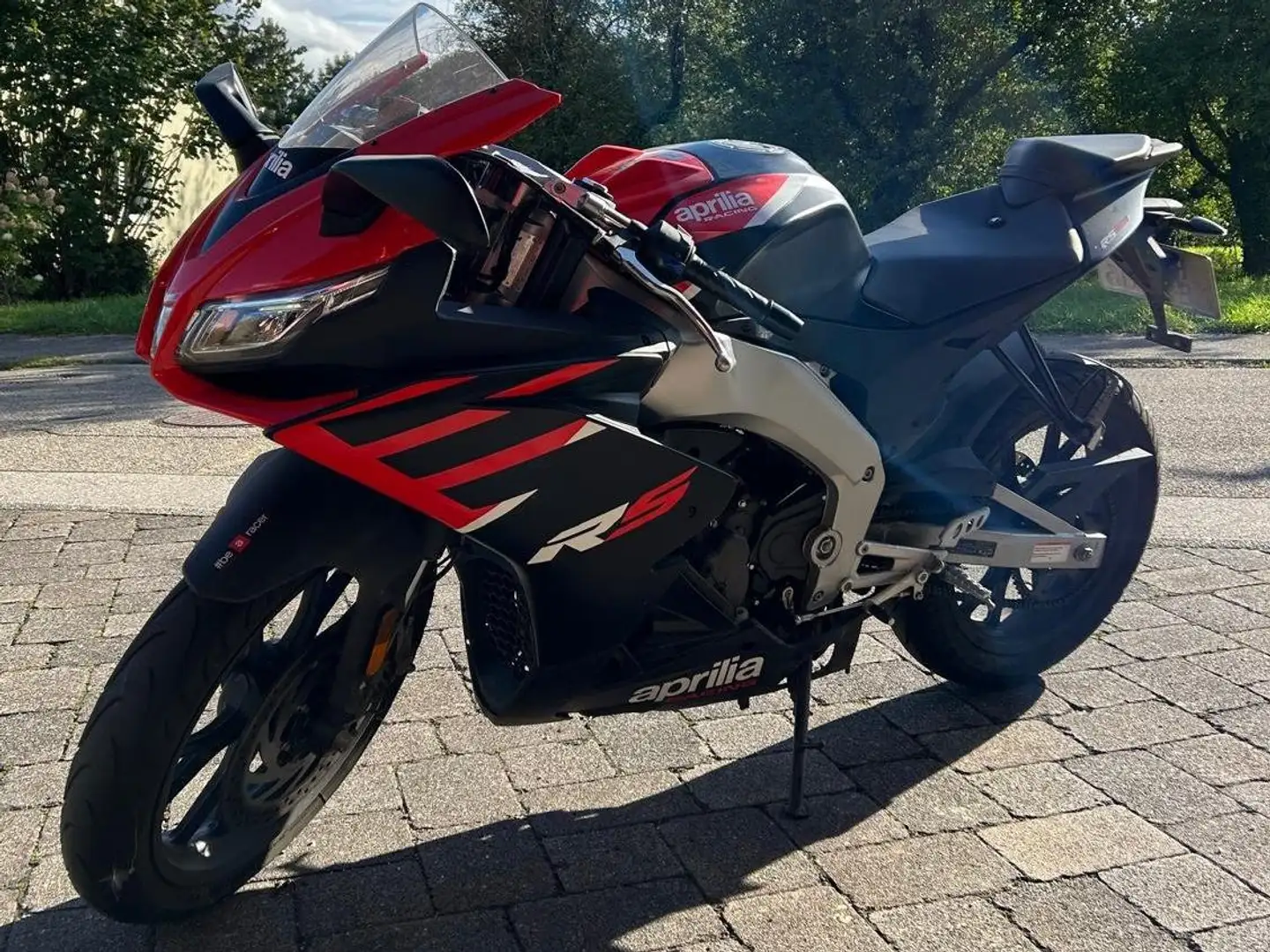 Aprilia RS 125 Roşu - 1