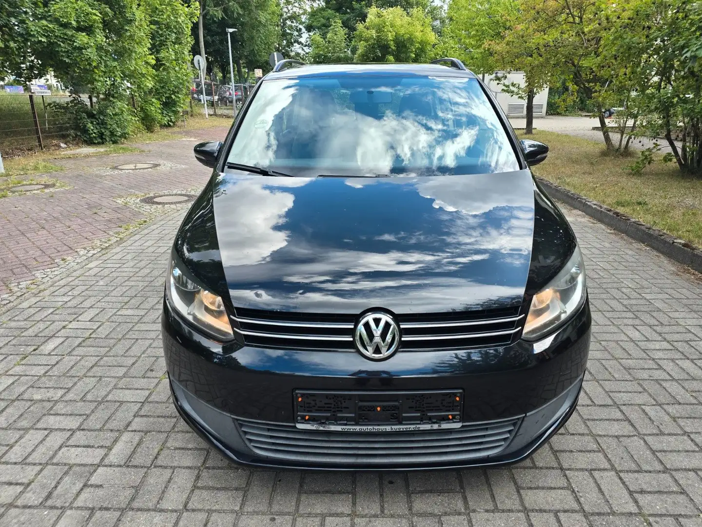Volkswagen Touran Trendline BMT Czarny - 2