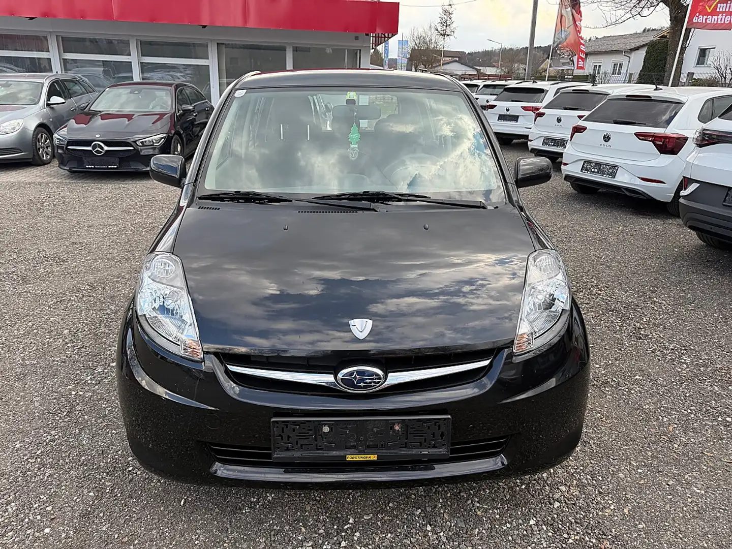 Subaru Justy 1,0 Schwarz - 2