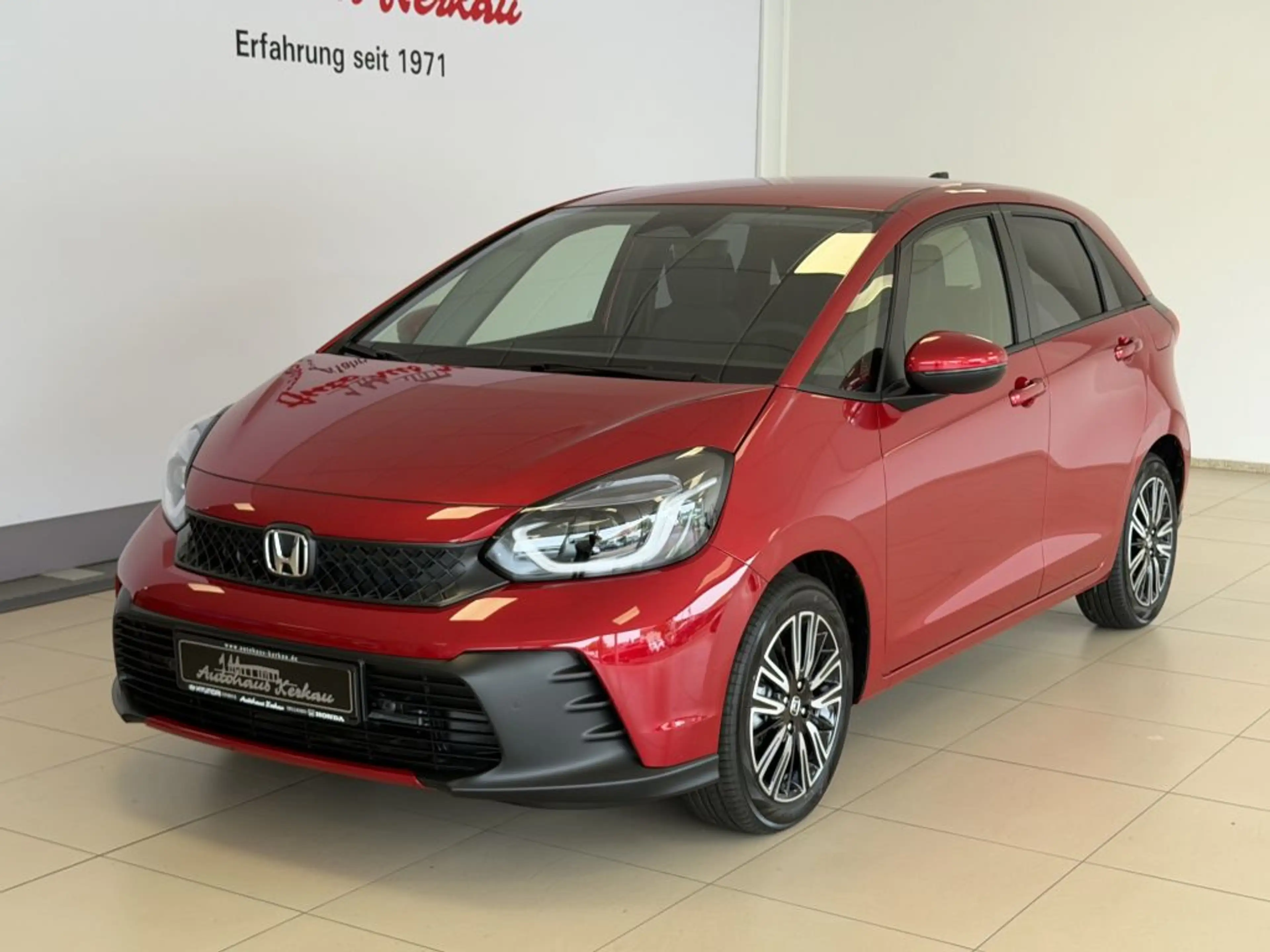 Honda Jazz e:HEV 1.5 i-MMD Hybrid Advance — photo 2