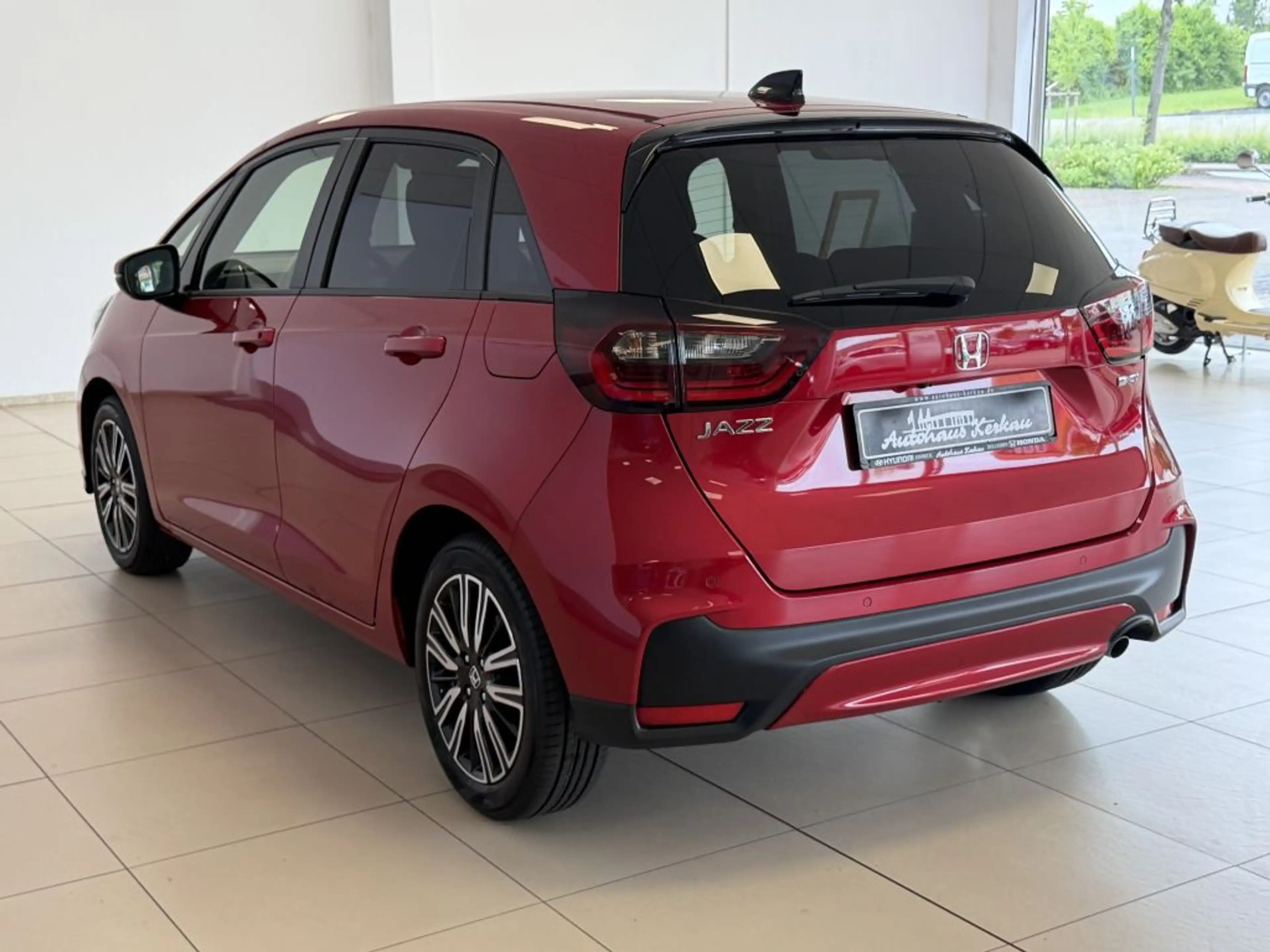 Honda Jazz e:HEV 1.5 i-MMD Hybrid Advance — photo 13