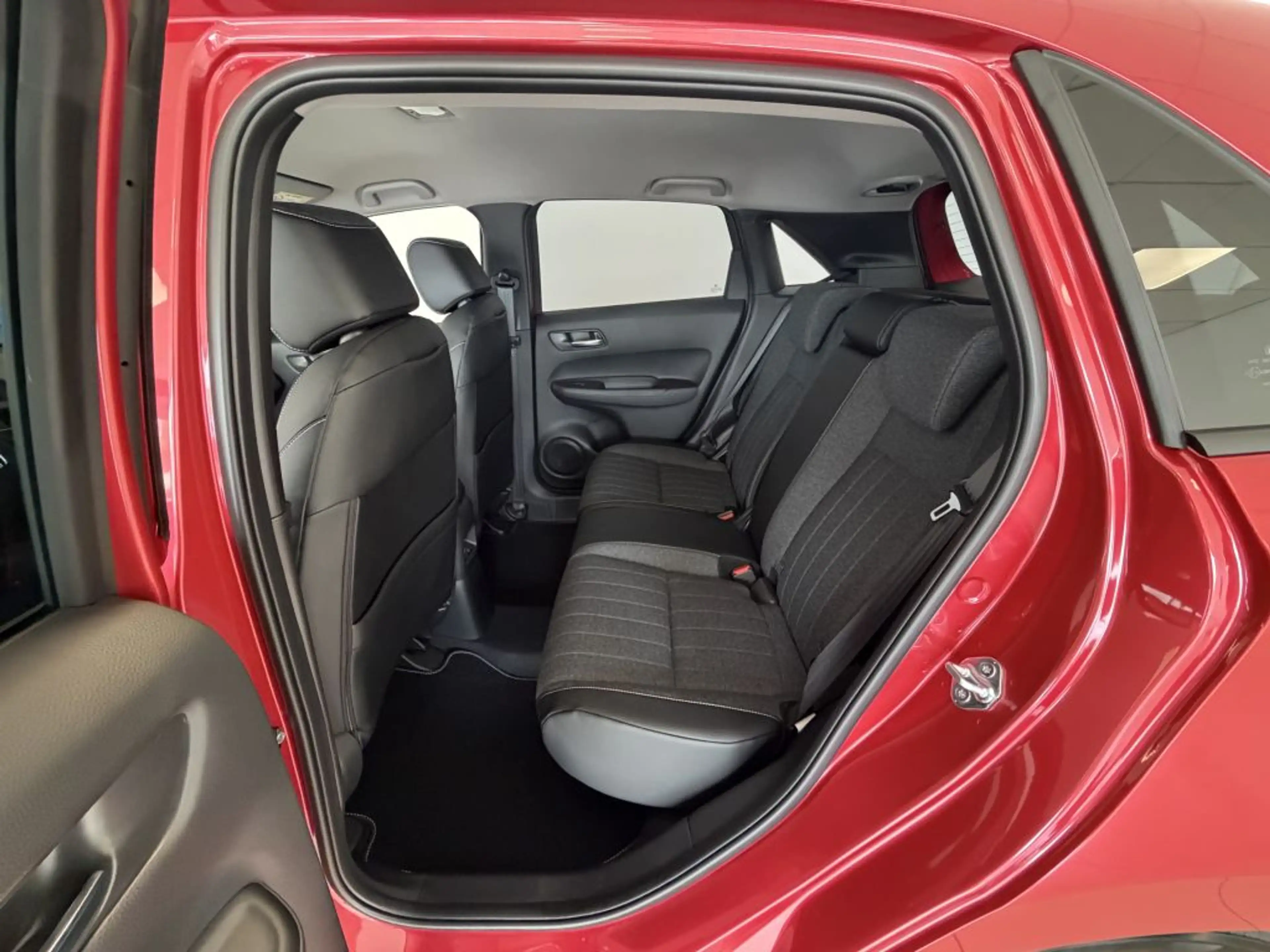 Honda Jazz e:HEV 1.5 i-MMD Hybrid Advance — photo 9