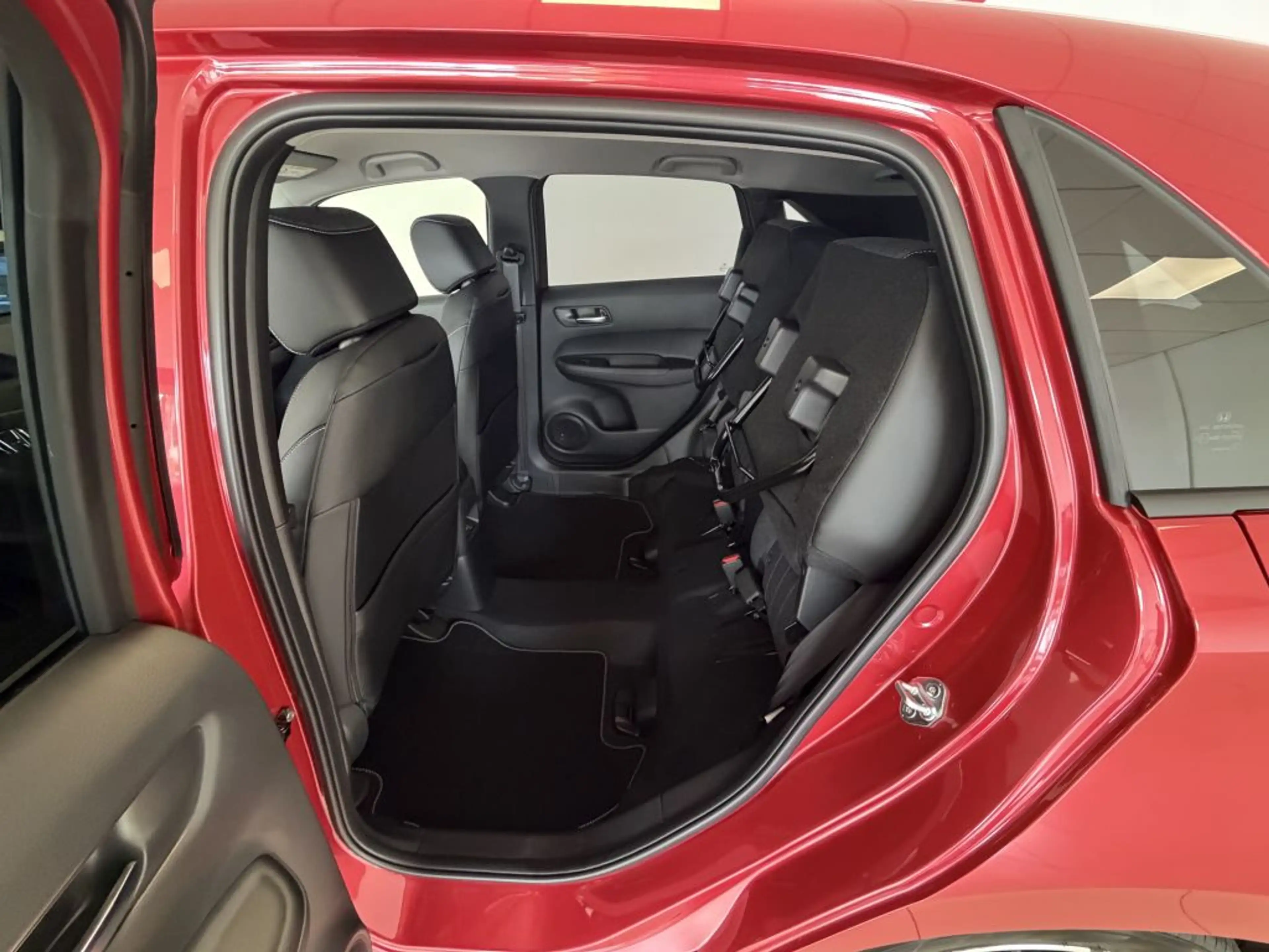 Honda Jazz e:HEV 1.5 i-MMD Hybrid Advance — photo 10
