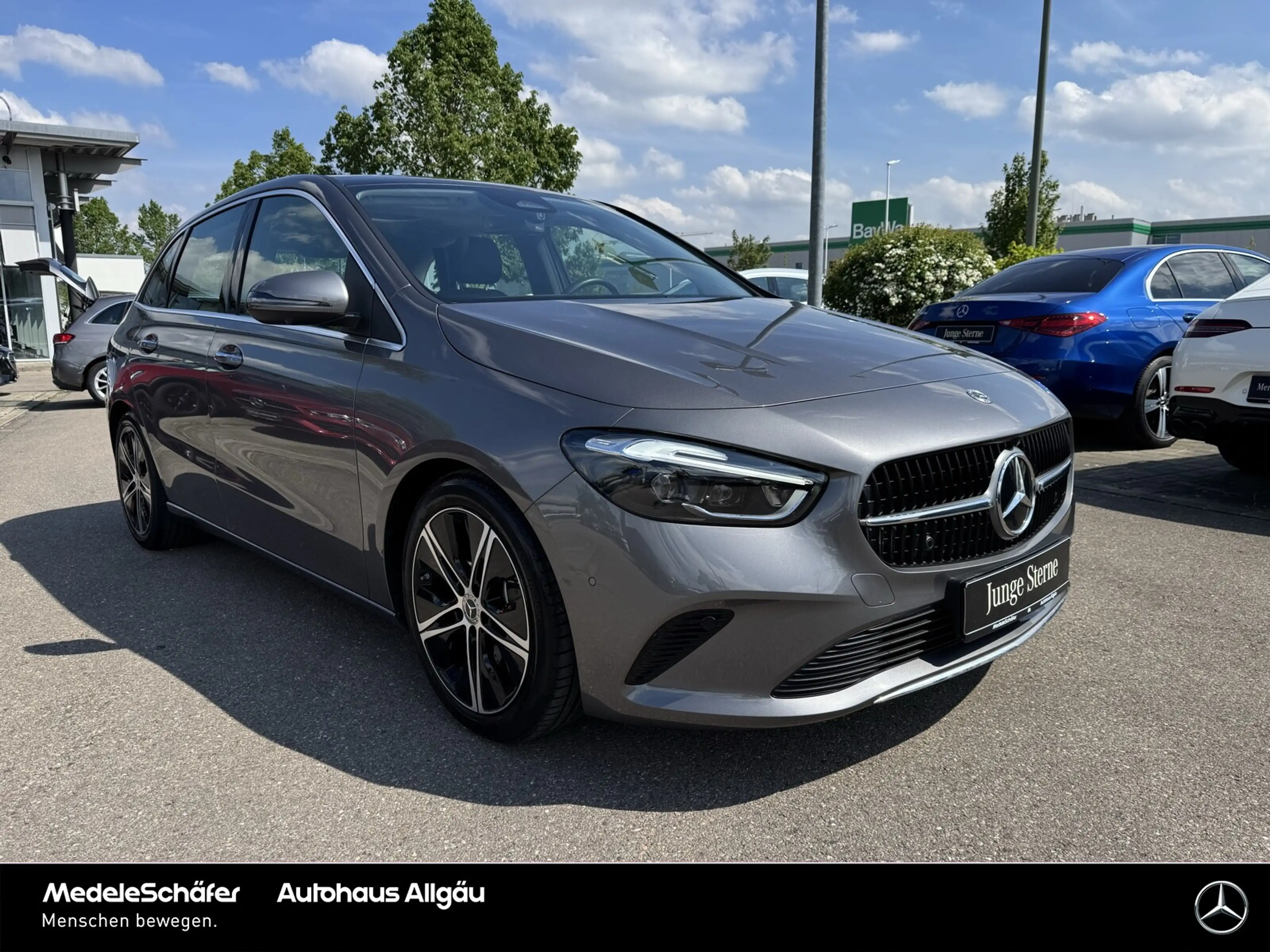 Mercedes-Benz B 250 B 250 4MATIC Dist AHK Pano Memo MLED Keyl Leder — photo 2
