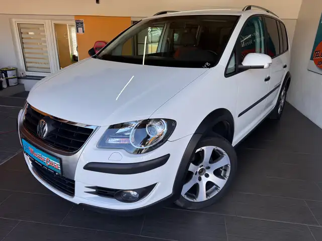 Volkswagen Cross Touran 8xReife 1.Hand Klimaautomatik Sitzheizung Tempomat