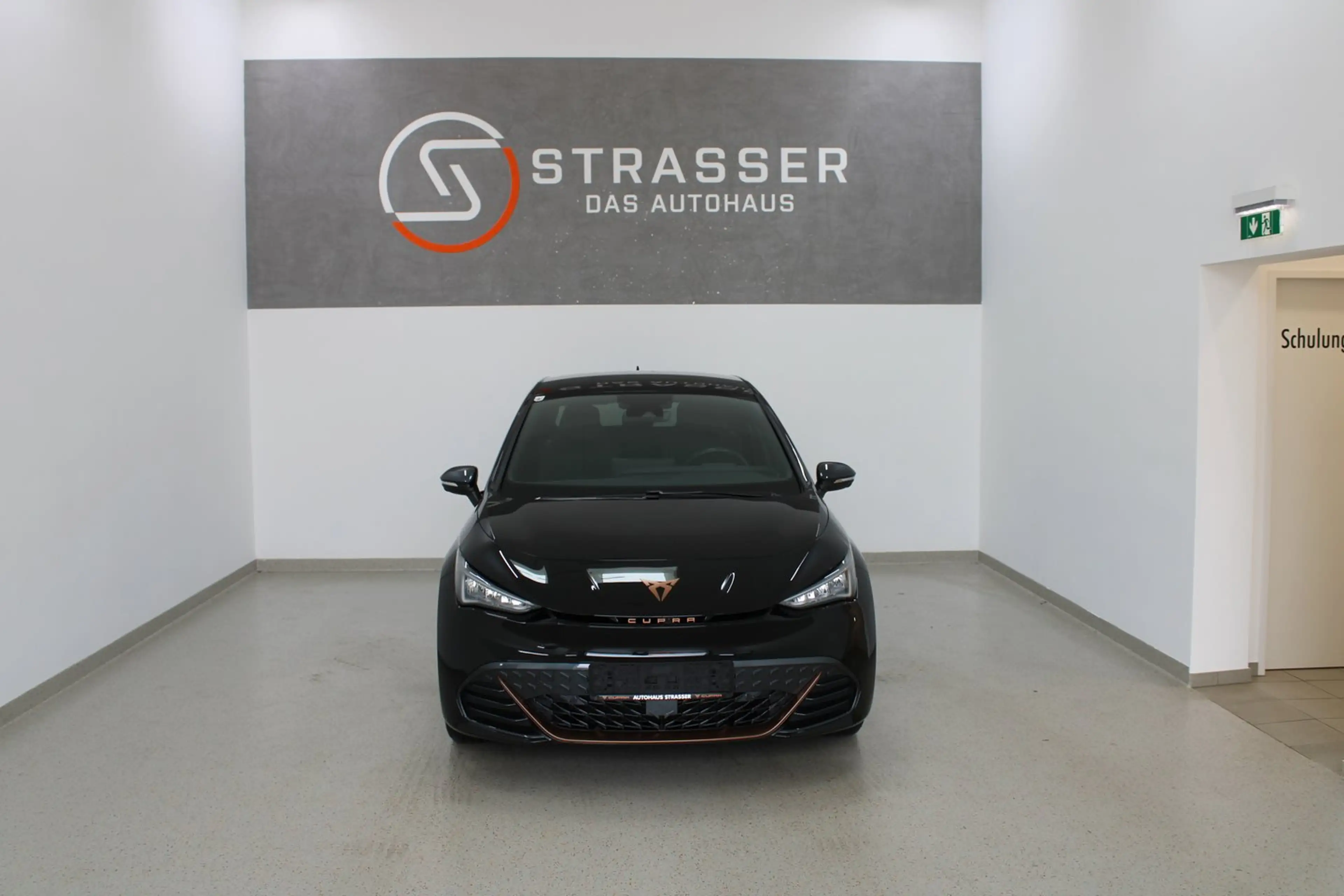 CUPRA Born ENDURANCE 79/84 170kW/231PS — photo 2