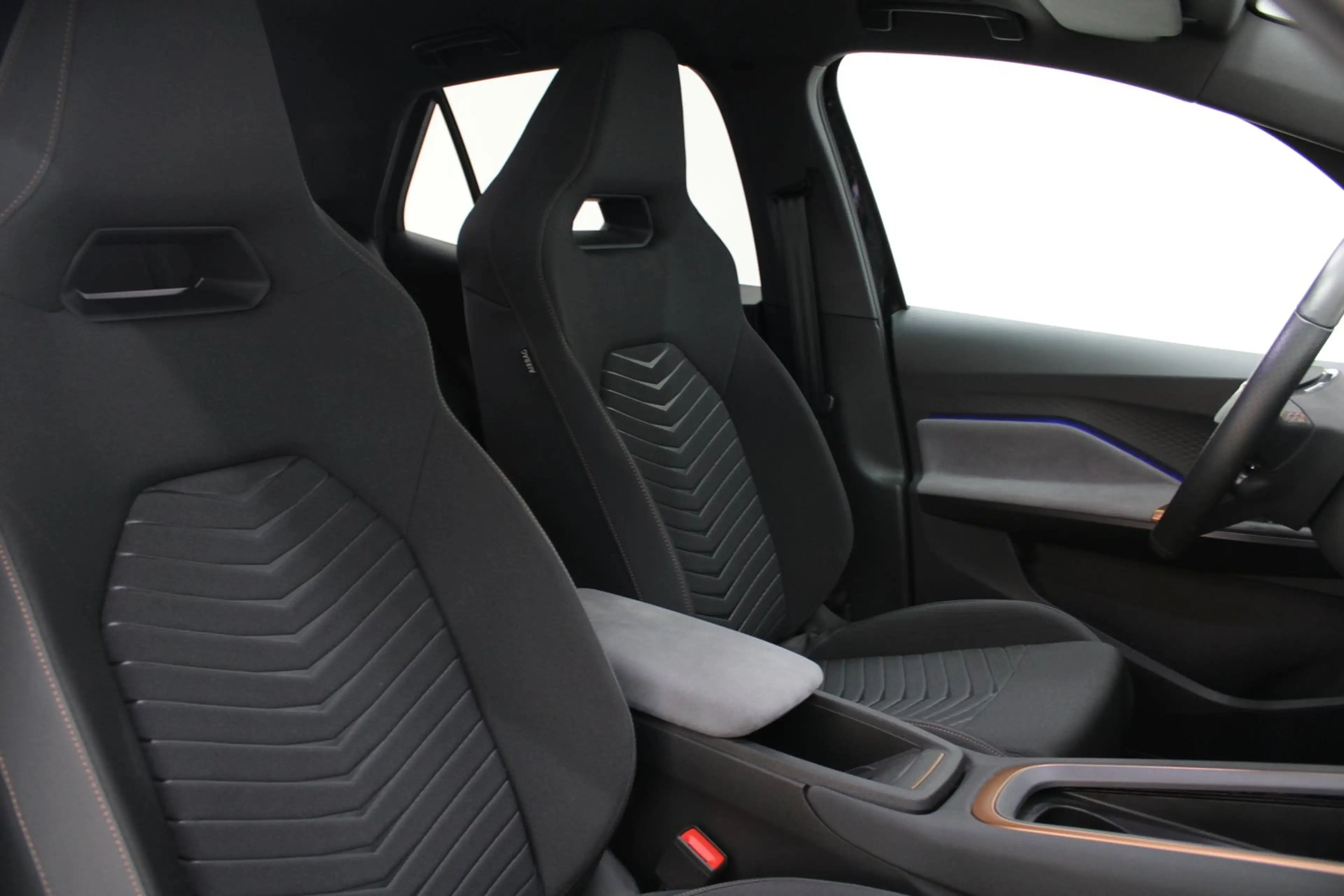 CUPRA Born ENDURANCE 79/84 170kW/231PS — photo 11