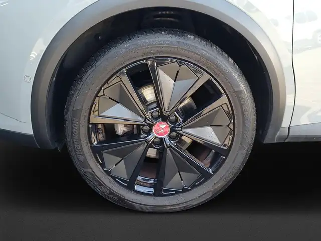 DS Automobiles DS 7 view 9