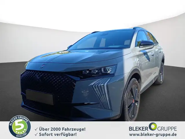 DS Automobiles DS 7 view 2