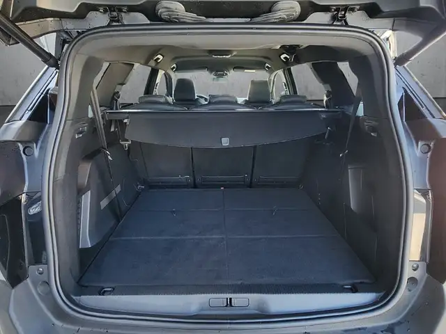 Peugeot 5008 view 7