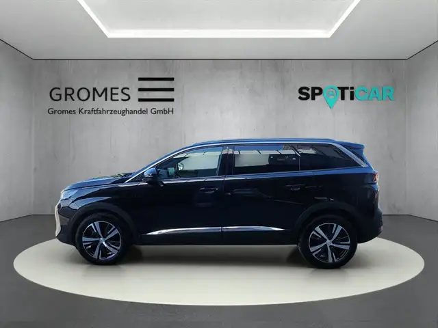 Peugeot 5008 view 6