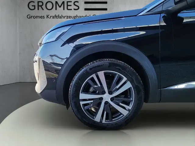 Peugeot 5008 view 11