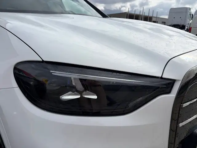 Mercedes-Benz GLC 400 4MATIC mit EQ Technologie Ansicht 10