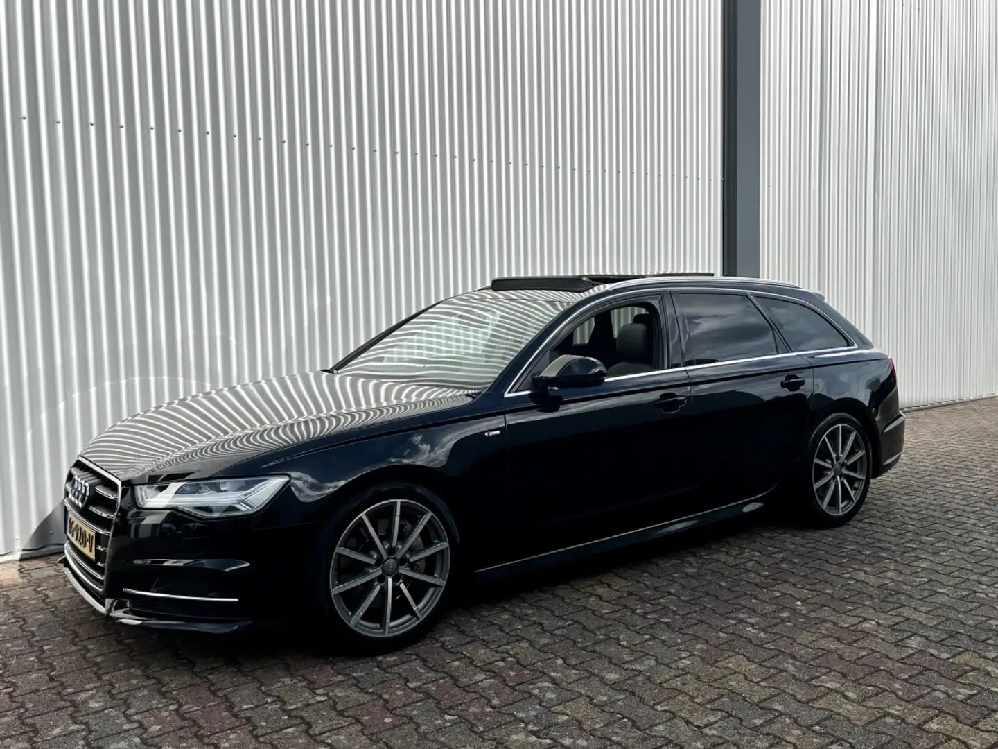 Audi A6 Avant 2.0 TFSI Advance S-Line | Panorama Dak | App Zwart - 2