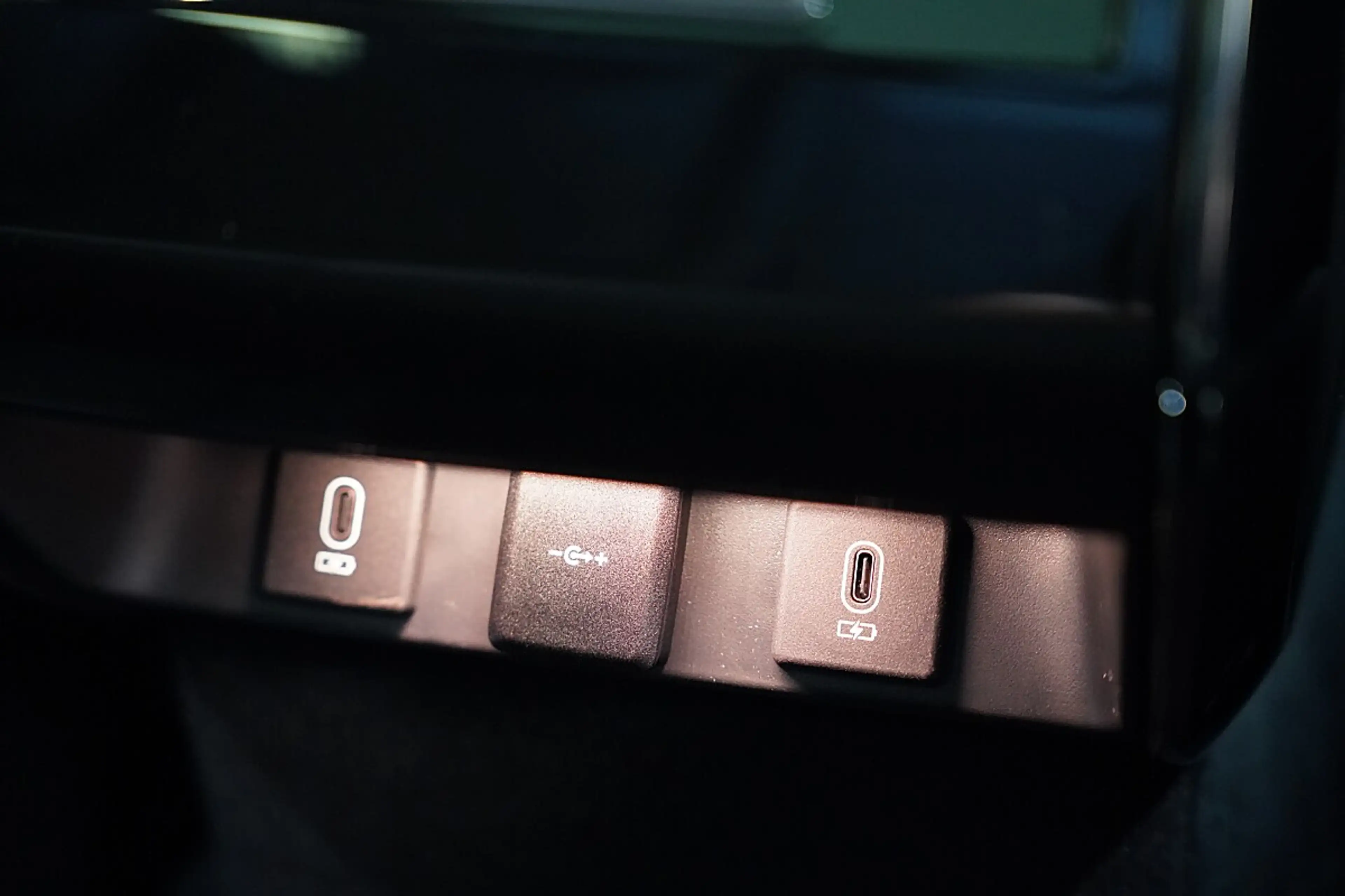 Land Rover Range Rover Sport Dynamic SE P460e — photo 9