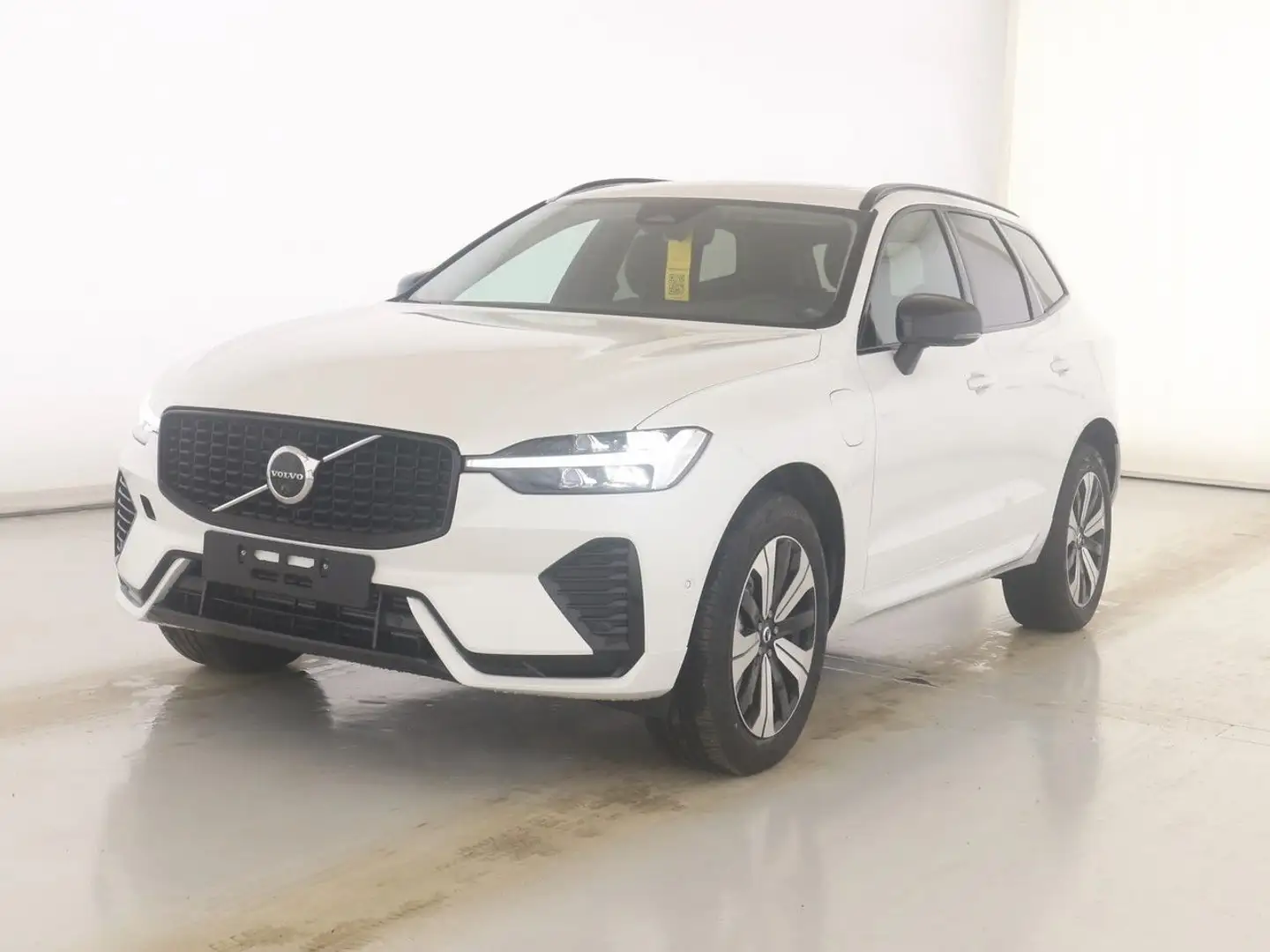 Volvo XC60 T6 Plus Dark Recharge Plug-In Hybrid AWD Weiß - 1
