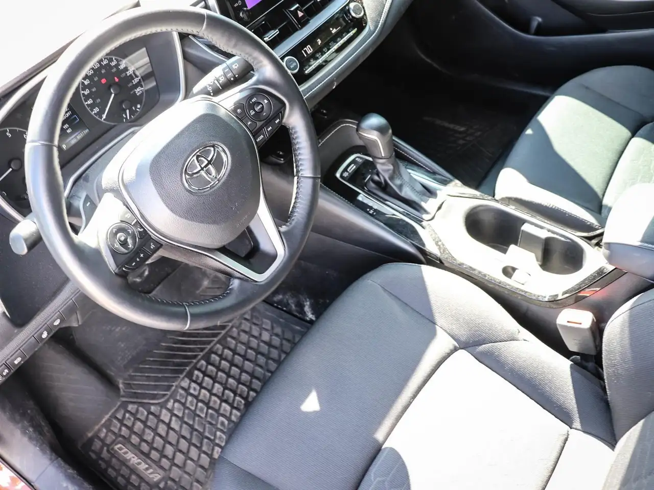 Toyota Corolla снимка Toyota Corolla