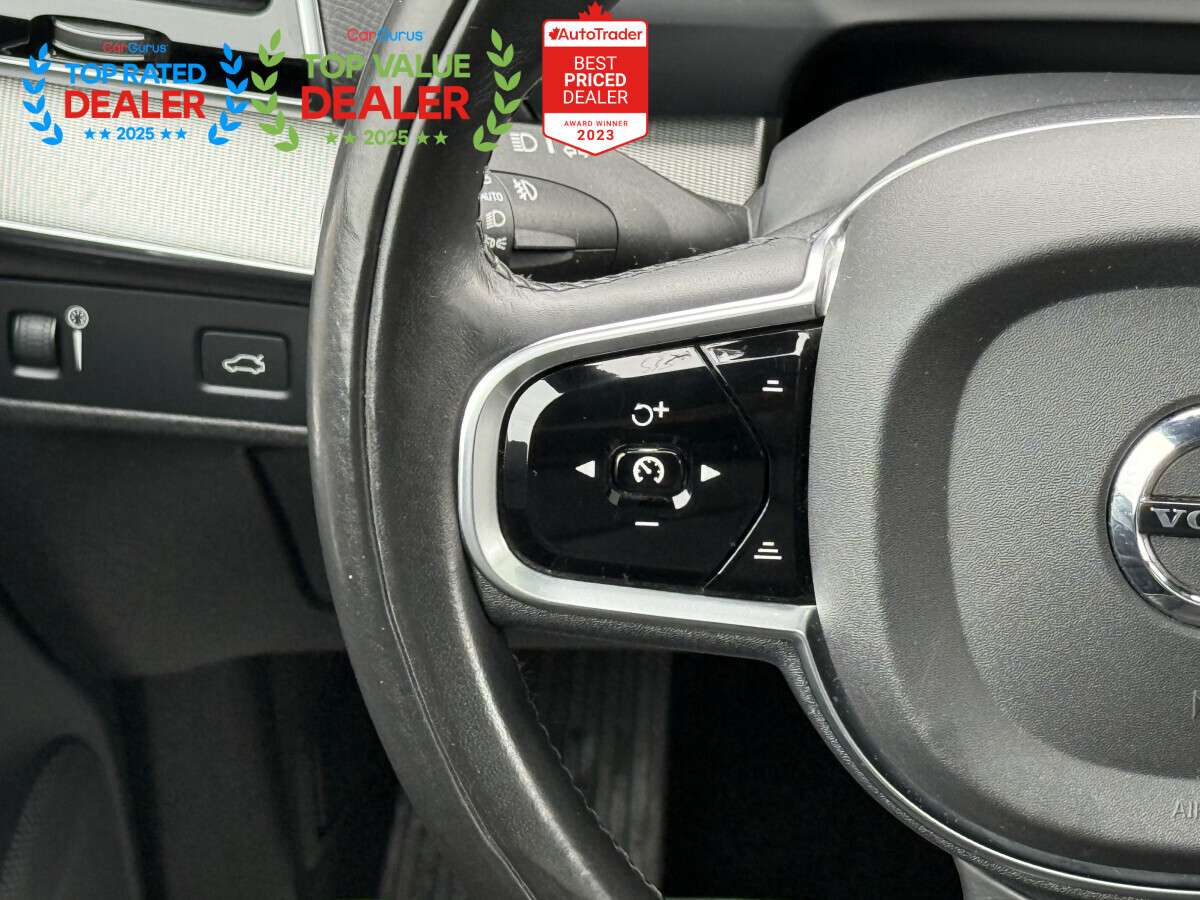 2016 Volvo XC90 R-DESIGN | 7 SEATER | 360 CAMERA | LOADED thumb 24
