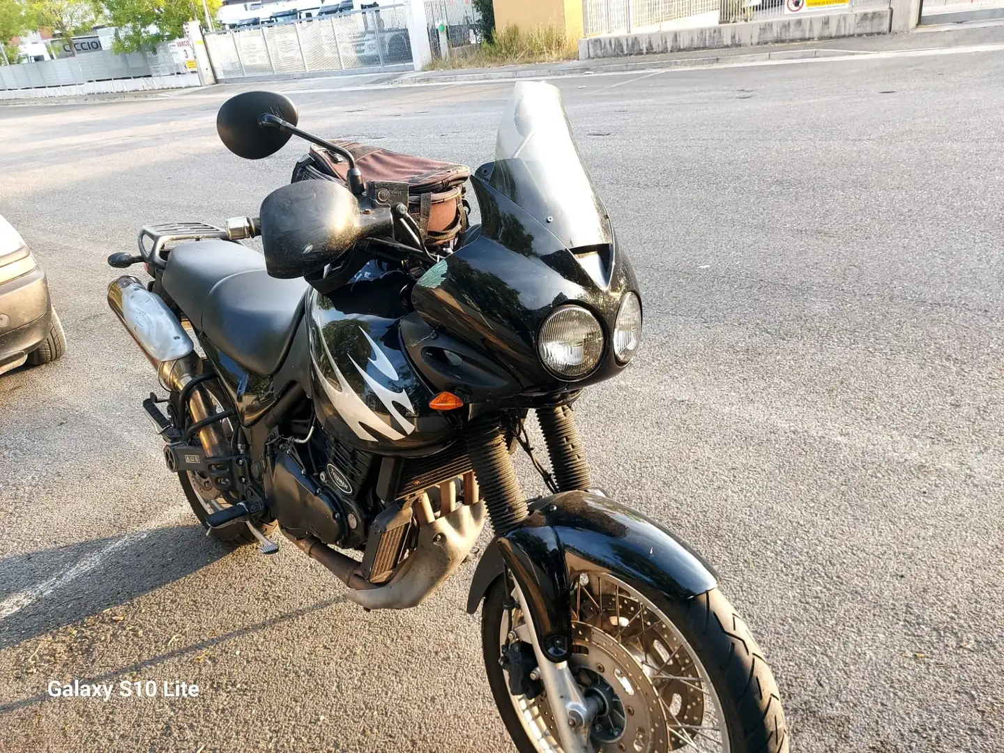 Triumph Tiger 900 Nero - 1