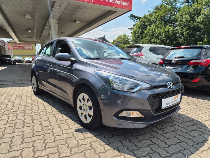 Hyundai i20 Trend-Euro 6 - 1,2 Motor — photo 2