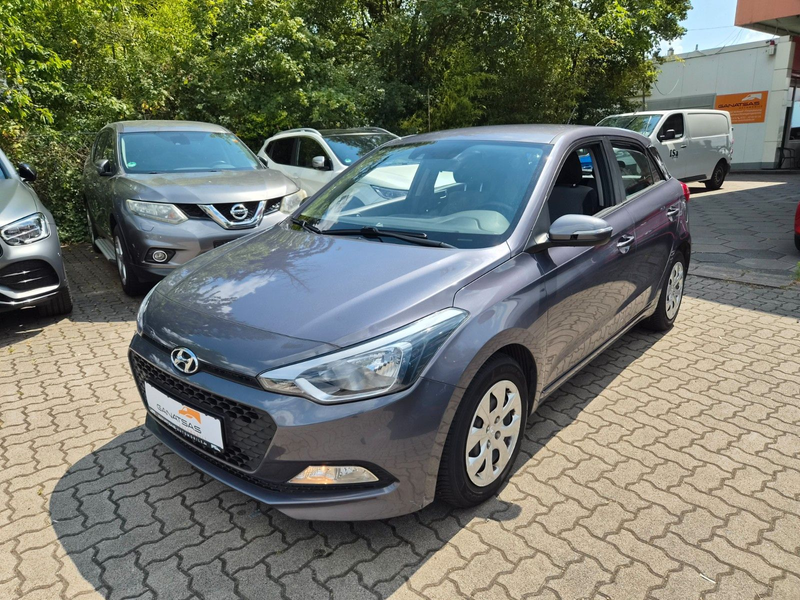 Hyundai i20 Trend-Euro 6 - 1,2 Motor — photo 11