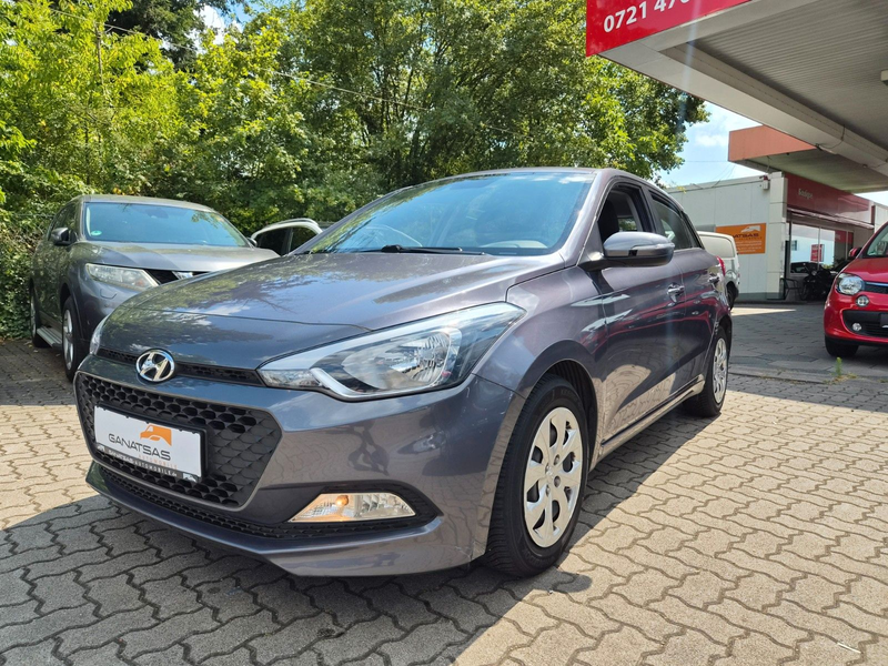 Hyundai i20 Trend-Euro 6 - 1,2 Motor — photo 10