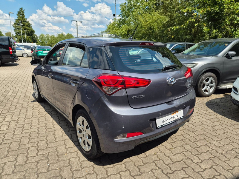 Hyundai i20 Trend-Euro 6 - 1,2 Motor — photo 7