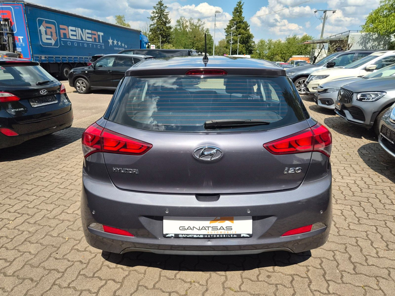 Hyundai i20 Trend-Euro 6 - 1,2 Motor — photo 8
