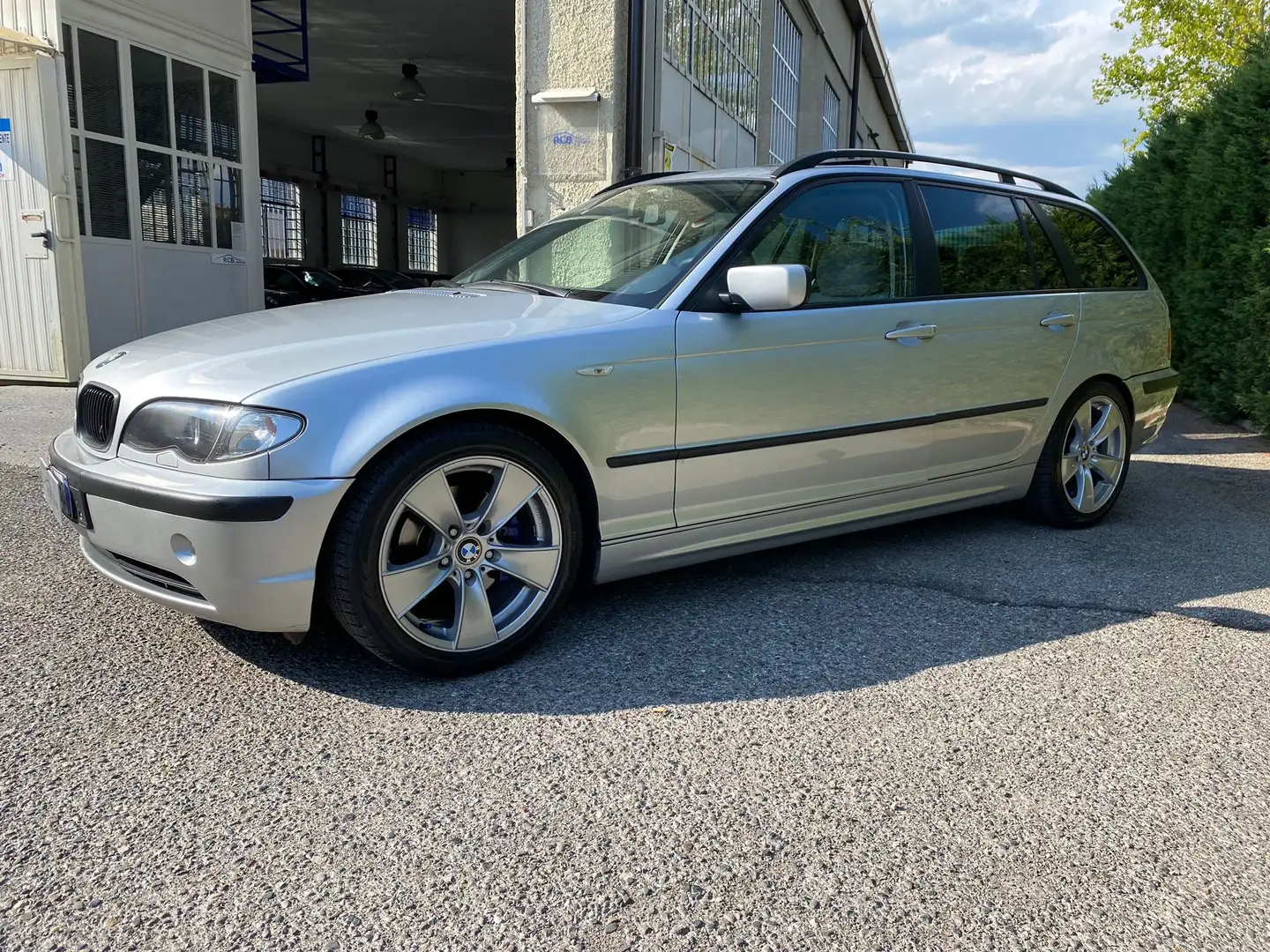 BMW 320 320d Touring full optional 150cv ASI Argento - 2