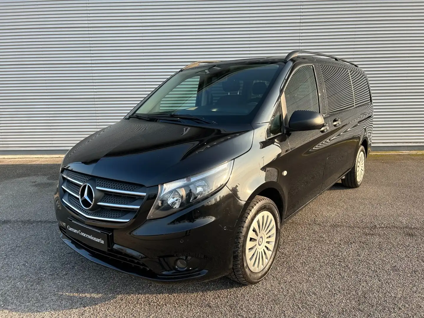 Mercedes-Benz Vito 116 CDI long mixto 4x4 Nero - 1