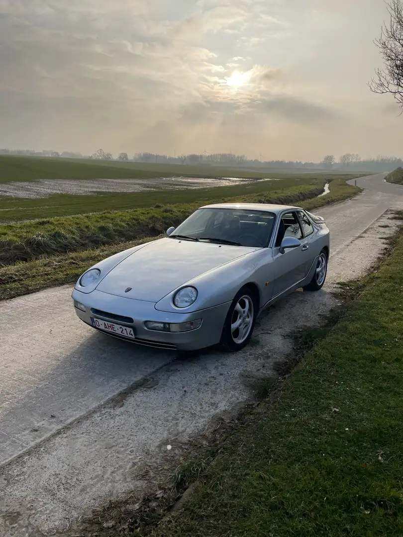 Porsche 968 - 1