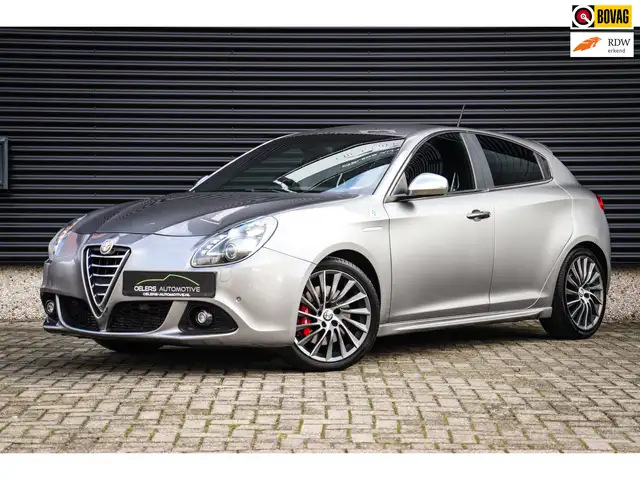 Alfa Romeo Giulietta 1.750 Turbo Veloce | Clima | Cruise | Navigatie |