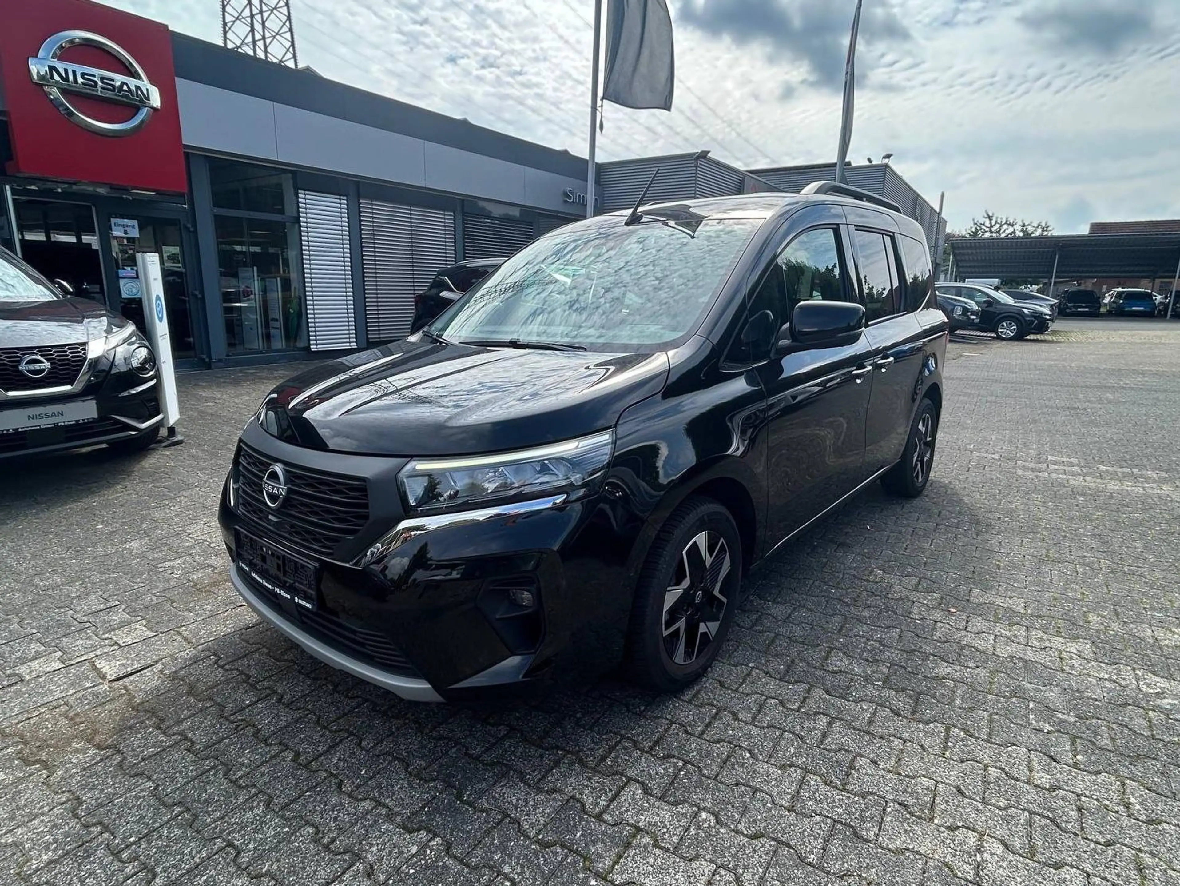 Nissan Townstar L1 Tekna*AHK*ALLWETTERREIFEN* — photo 2