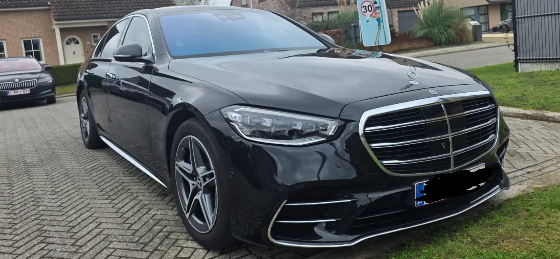 Mercedes-Benz S 580 e 4-Matic PHEV (375 kW) - 1