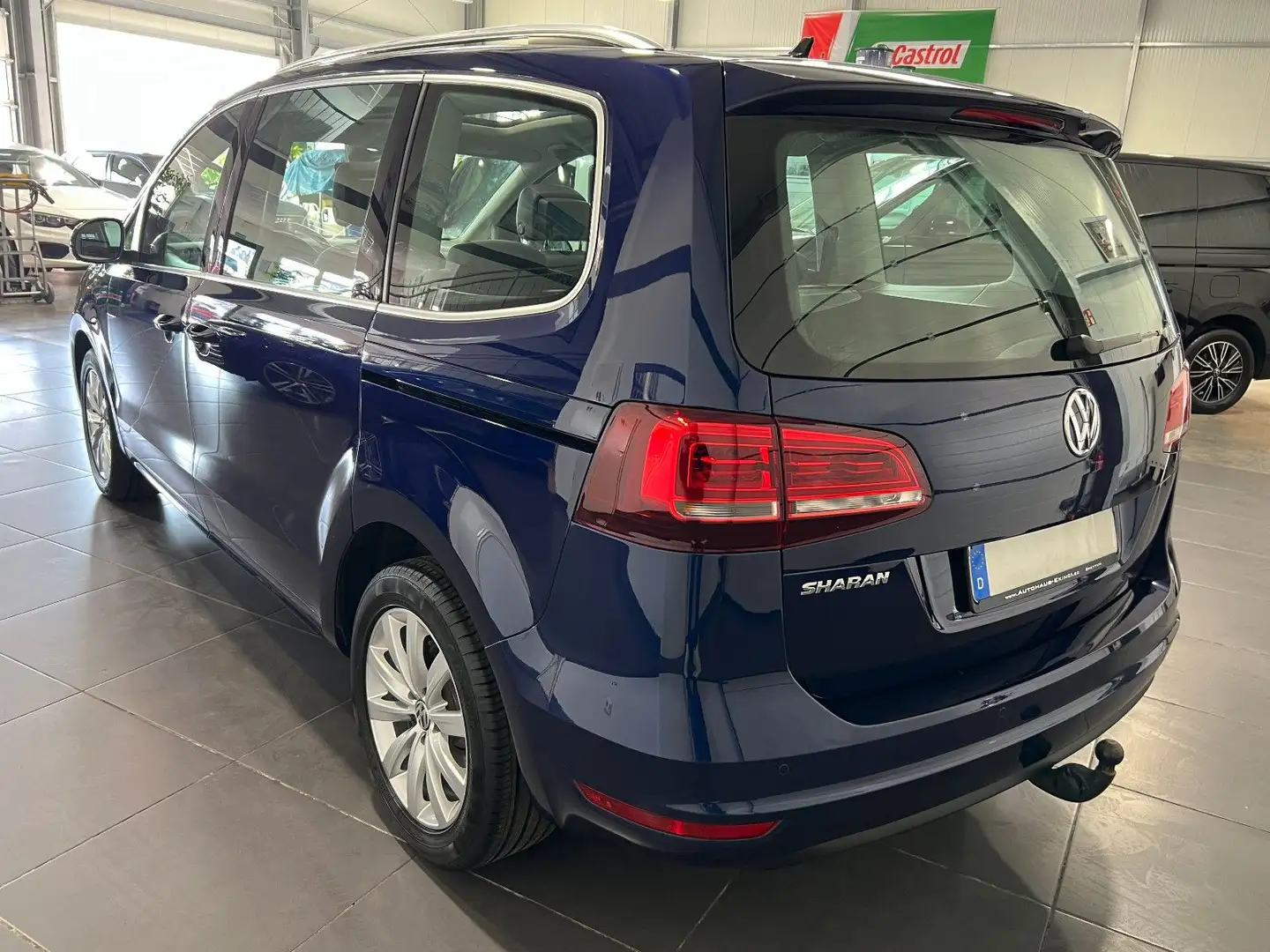 Volkswagen Sharan 1.4 TSi Automatik **Navi*Pano*AHK*ACC** Blau - 2