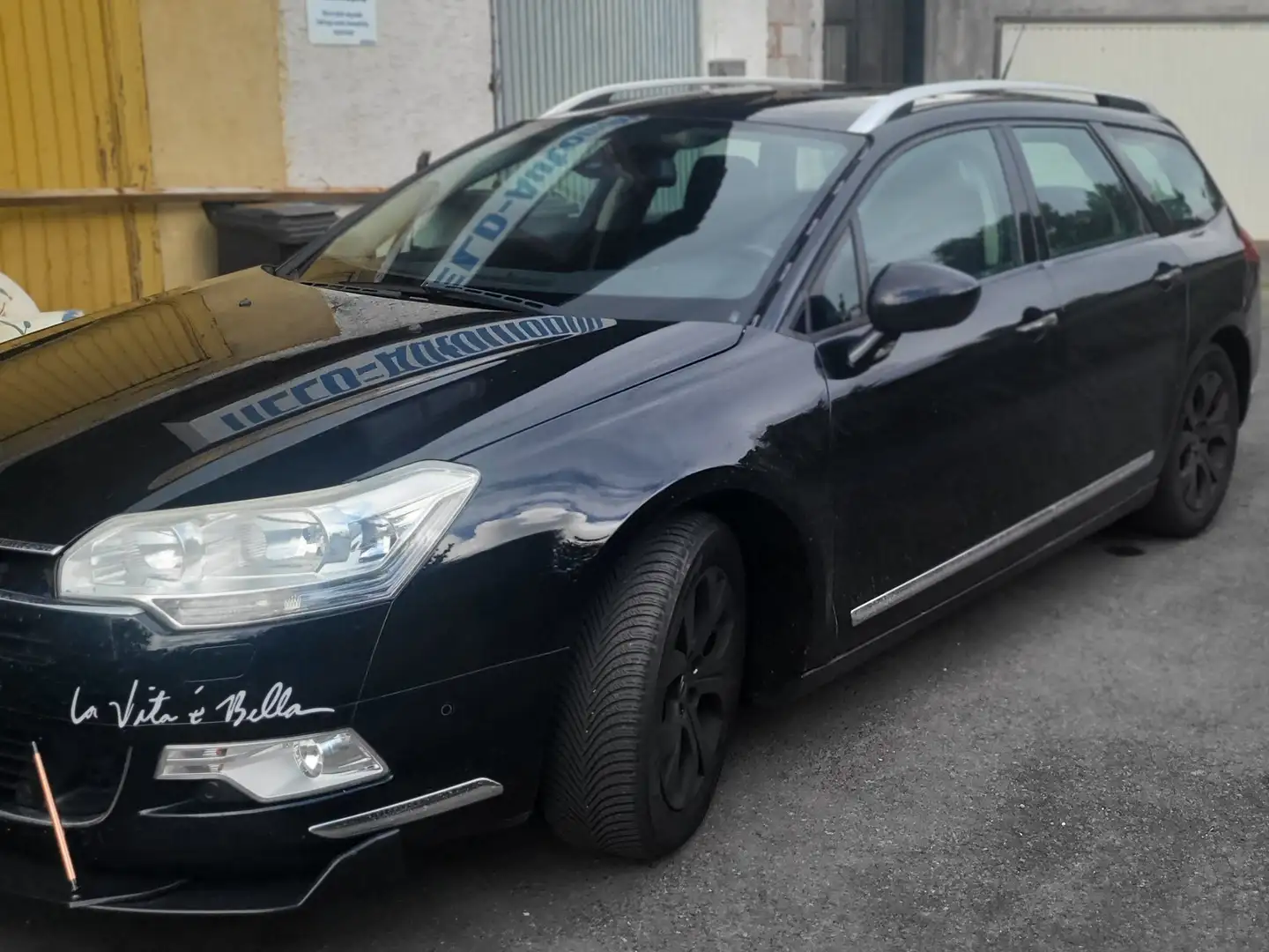 Citroen C5 Tourer HDi 165 FAP Schwarz - 2