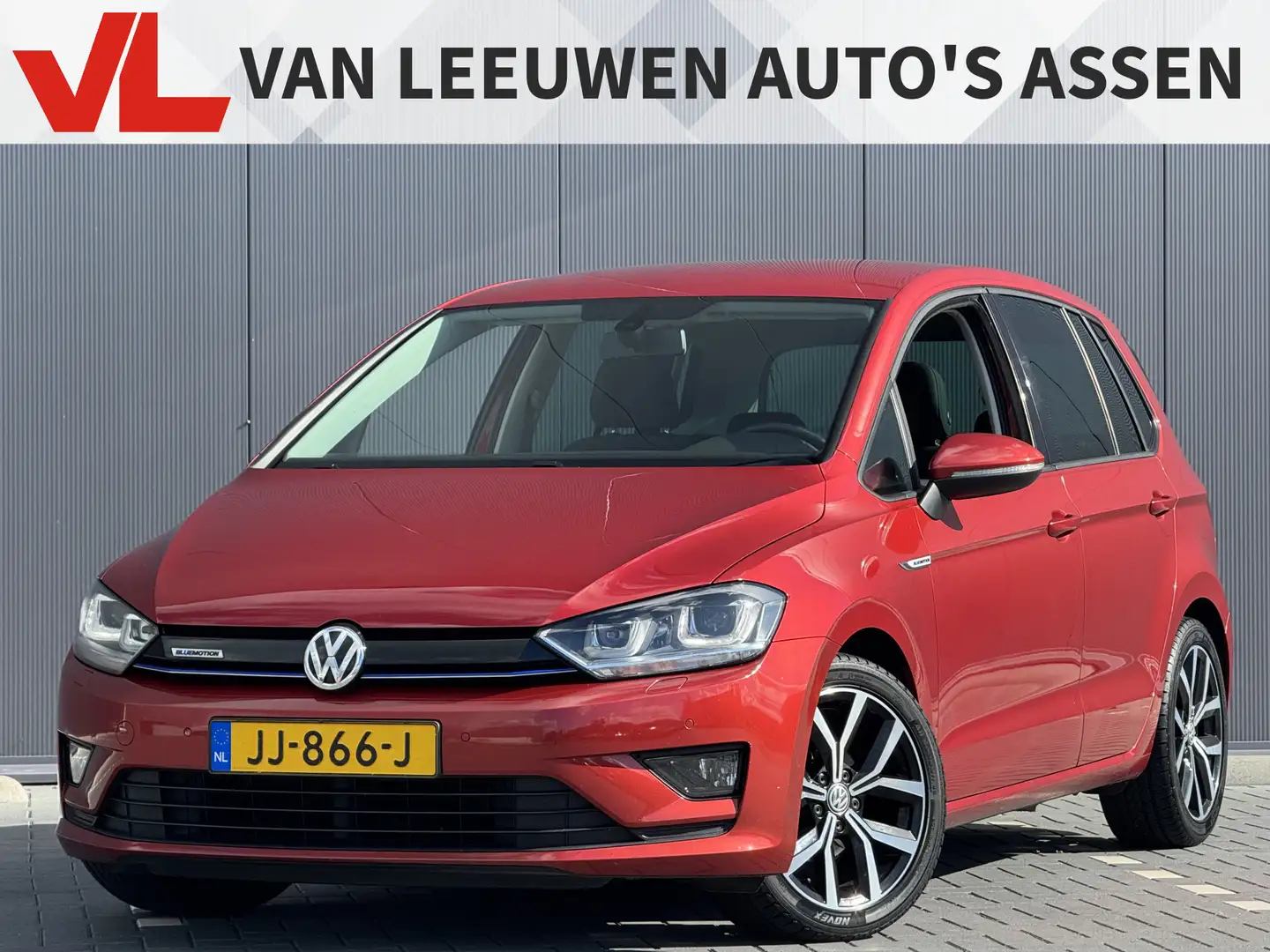 Volkswagen Golf Sportsvan 1.0 TSI Comfortline | Trekhaak | Camera | Automaat Rouge - 1