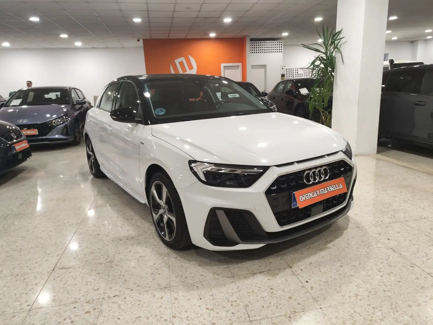 Audi A1 Sportback 30 TFSI S line Blanco - 1