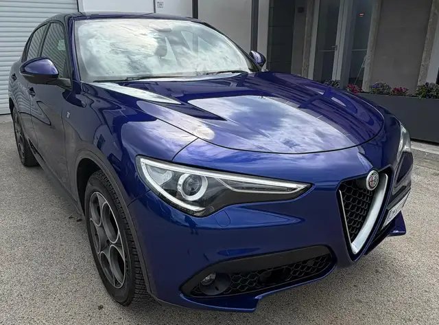 Alfa Romeo Stelvio view 2
