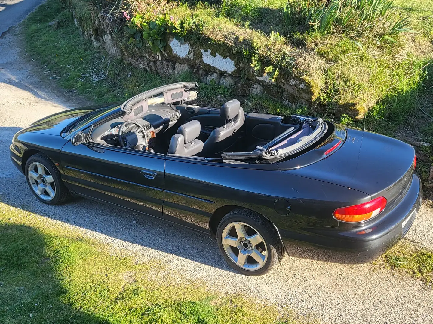 Chrysler Stratus Stratus 2.5i V6 Negru - 2