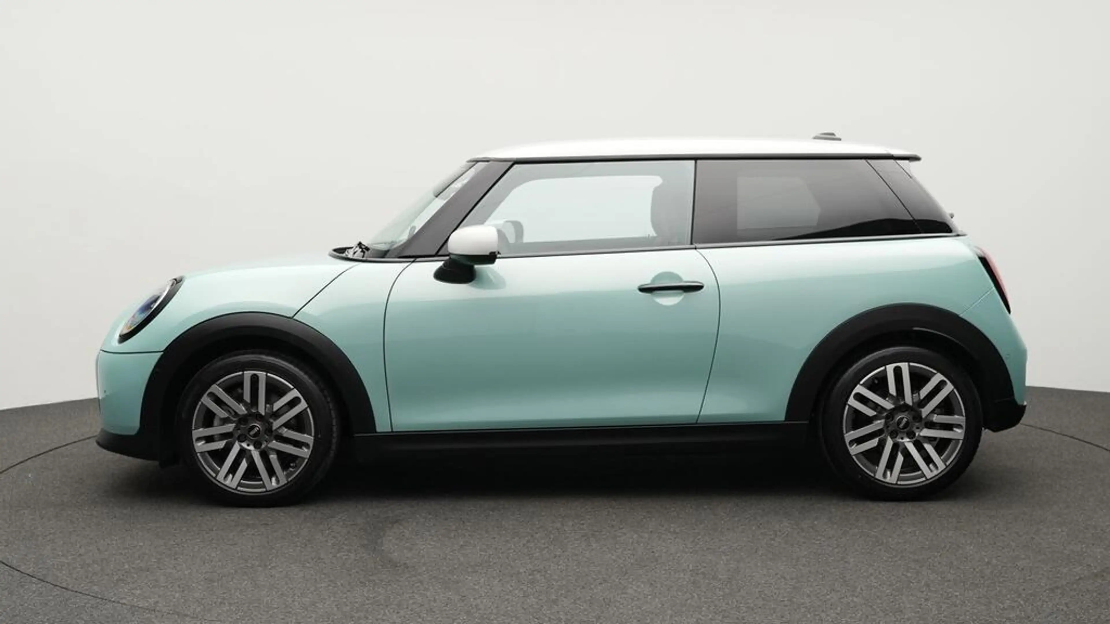 MINI Cooper C Classic Trim — photo 3