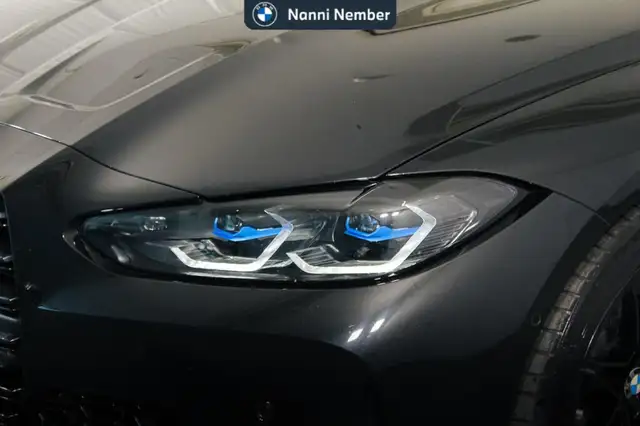 BMW M3 view 5