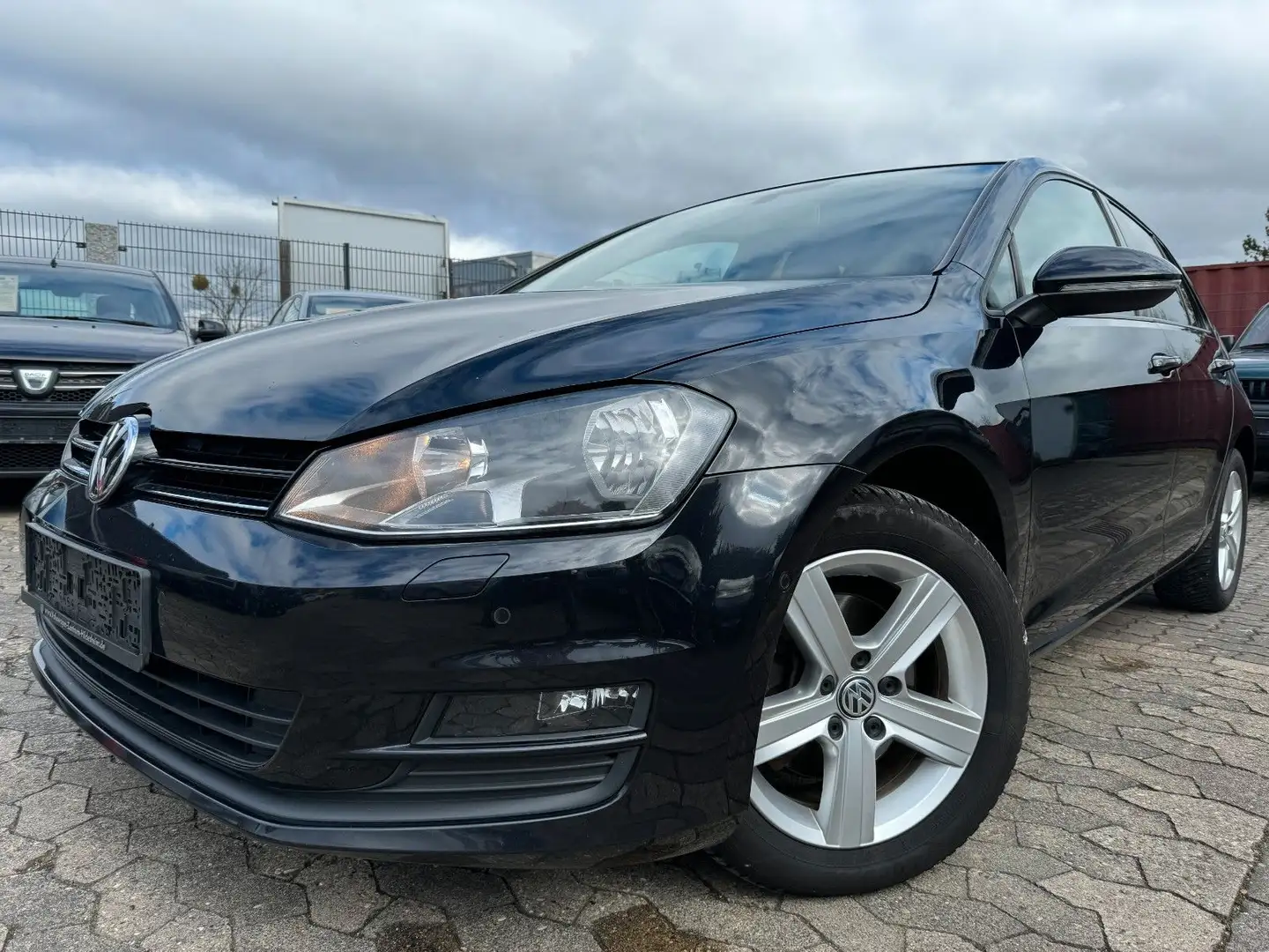 Volkswagen Golf VII Lim. Klimautomatik,Navigation,PDC Noir - 1